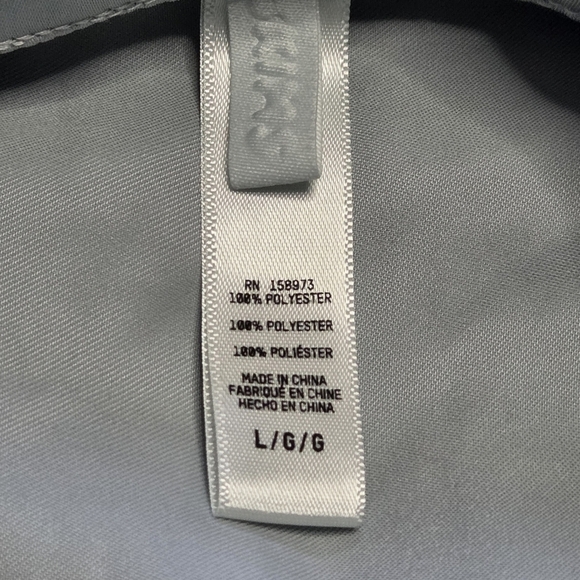 SKIMS Hotel Shine Long Sleeve Button Up Sleep Top FROST Blue Large - Picture 4 of 4